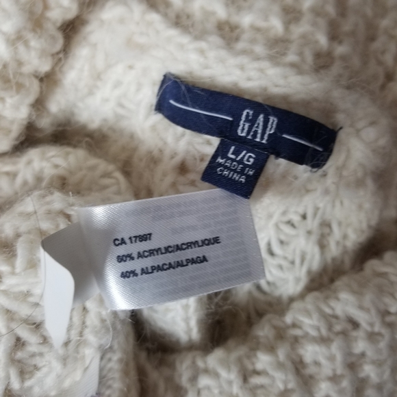 Gap Cowl neck knit Alpaca Sweater size large - Picture 2 of 3